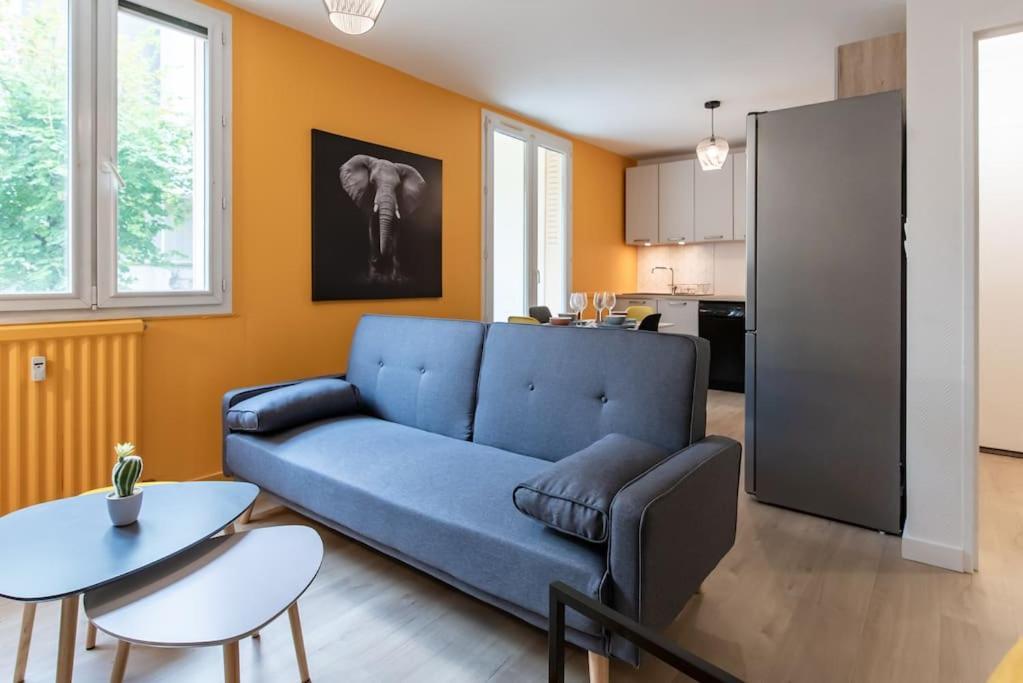 Appartement Renove Pour 6 Avec Parking Villeurbanne Luaran gambar