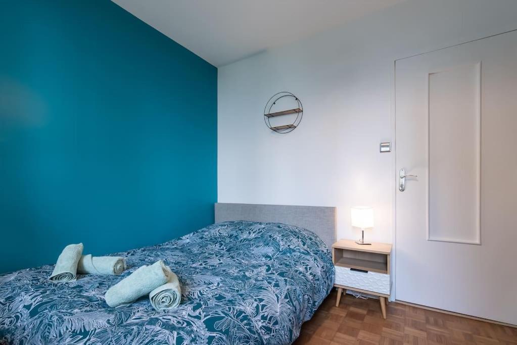 Appartement Renove Pour 6 Avec Parking Villeurbanne Luaran gambar